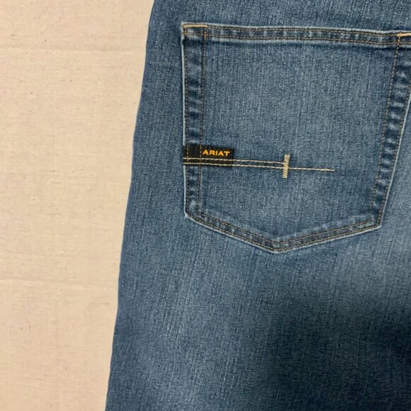 Ariat M4 Jeans Mens 43x31 Medium Wash Releaxed Boot Straight Fit (Tag:41x32) - Picture 7 of 12